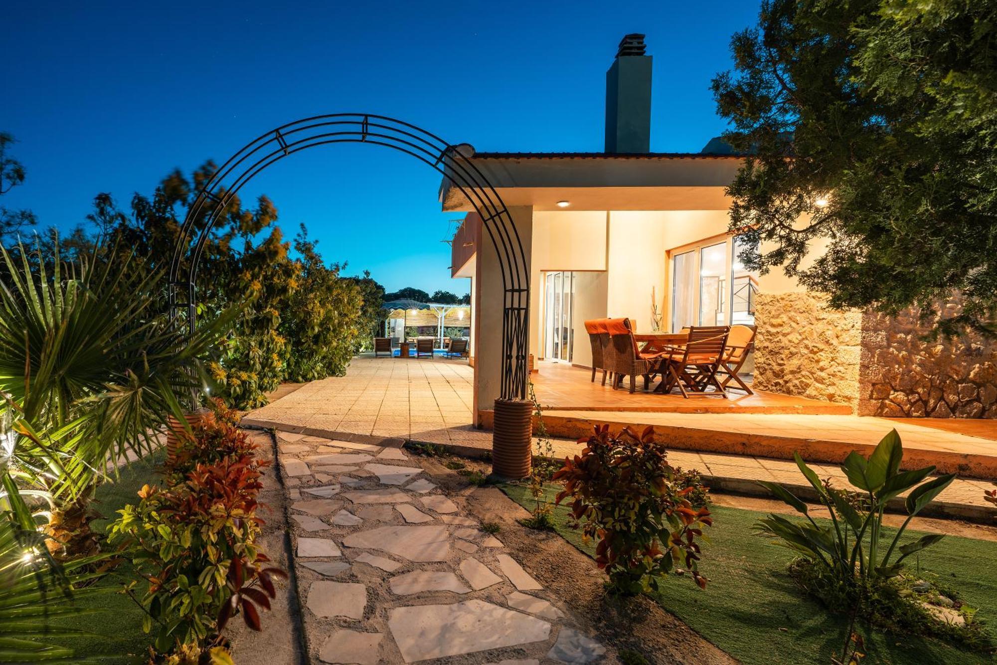 Artzy Villa Rhodes City Eksteriør billede