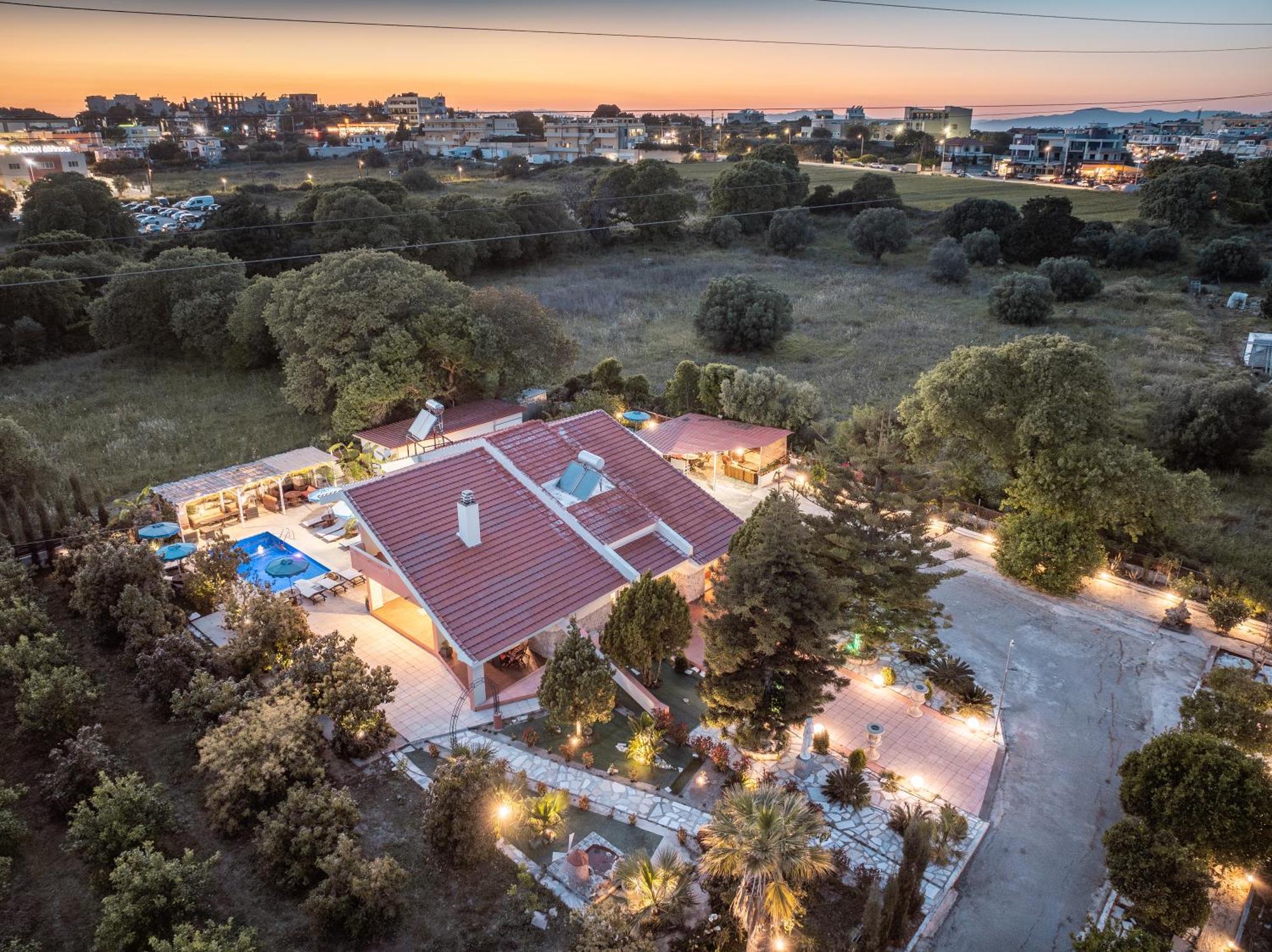 Artzy Villa Rhodes City Eksteriør billede